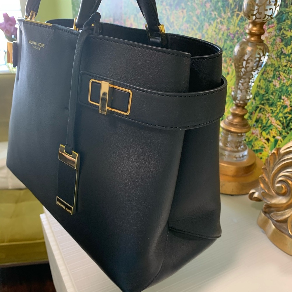 Michael Kors Collection designer collections Soft Leather designer bag - Picture 7 of 8